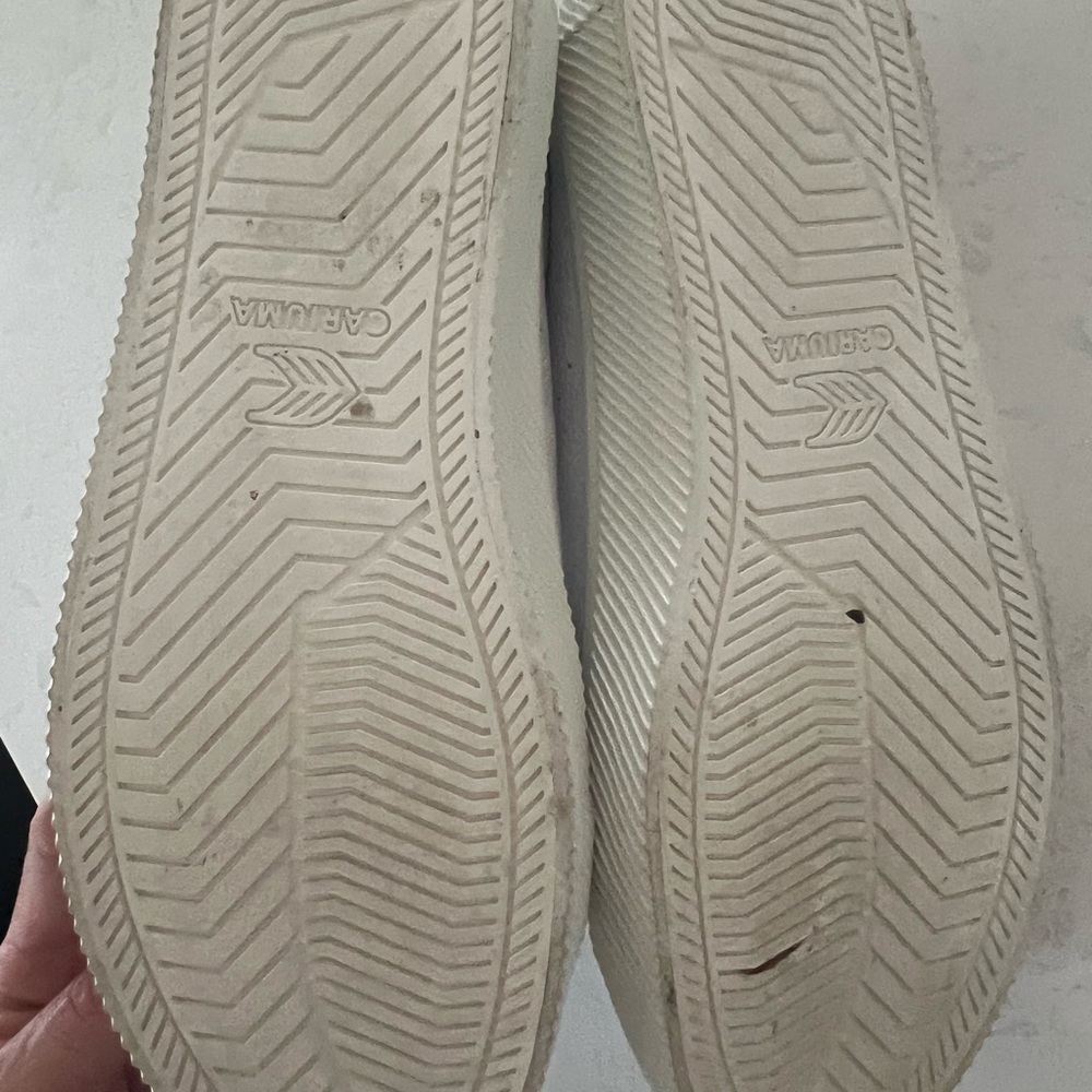 White Women's Sneakers Cariuma - Picture 10 of 14